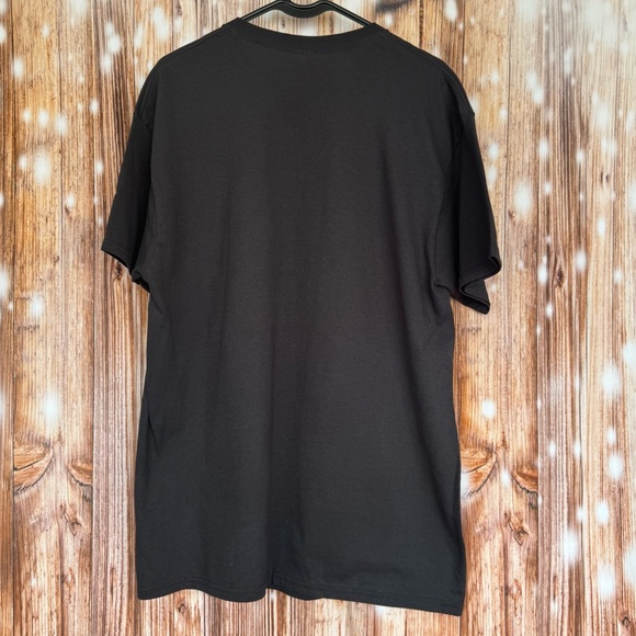 Spencer’s Two Girls Black Graphic tee - Picture 5 of 5